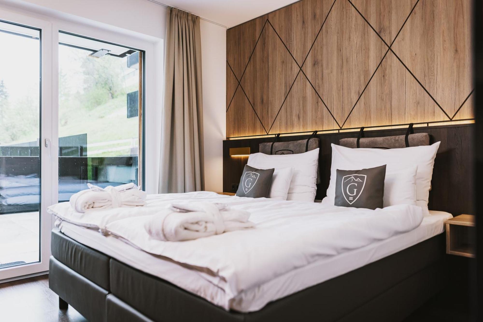 Glemm By Avenida Superior Hotel & Residences Saalbach-Hinterglemm Quarto foto