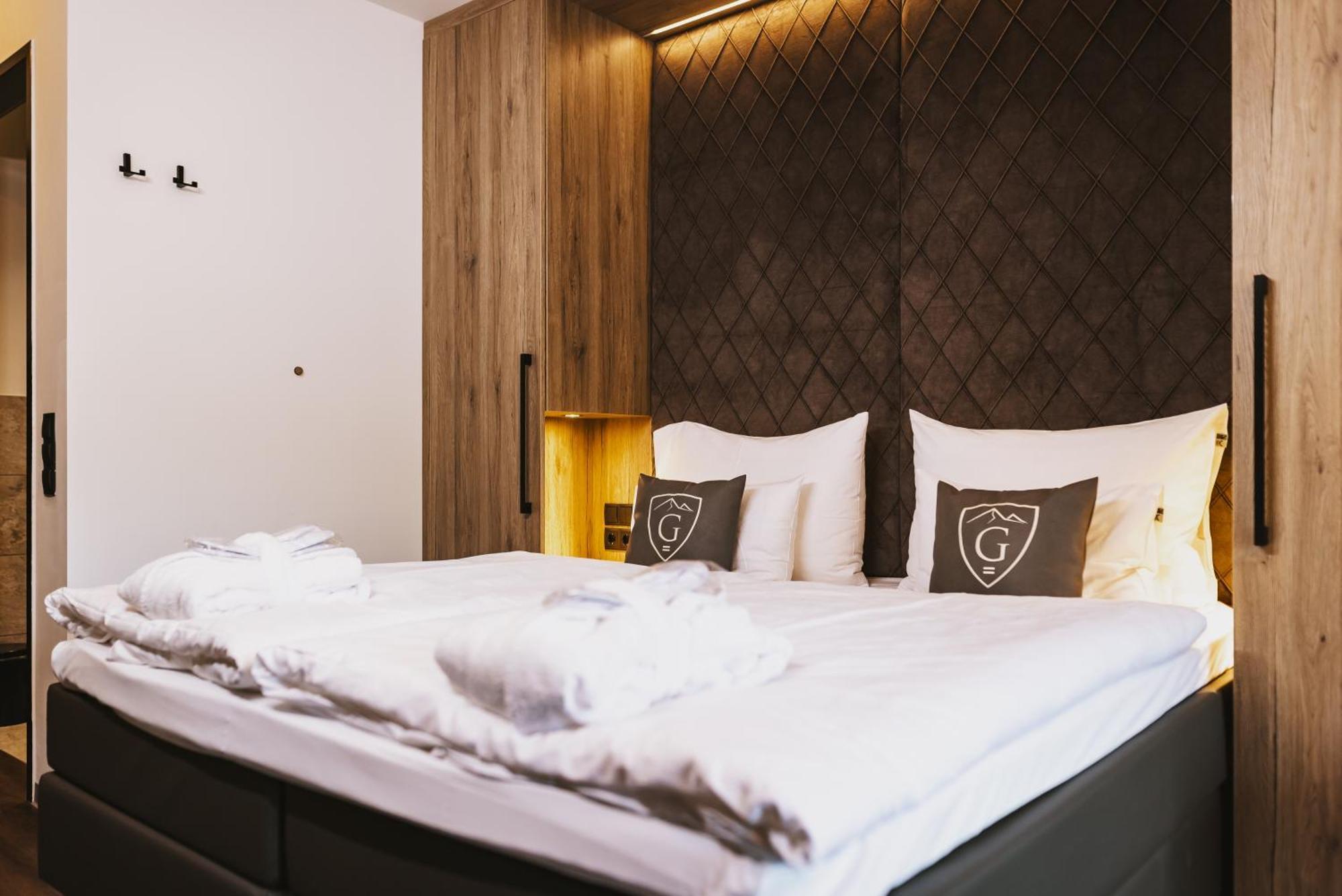 Glemm By Avenida Superior Hotel & Residences Saalbach-Hinterglemm Quarto foto